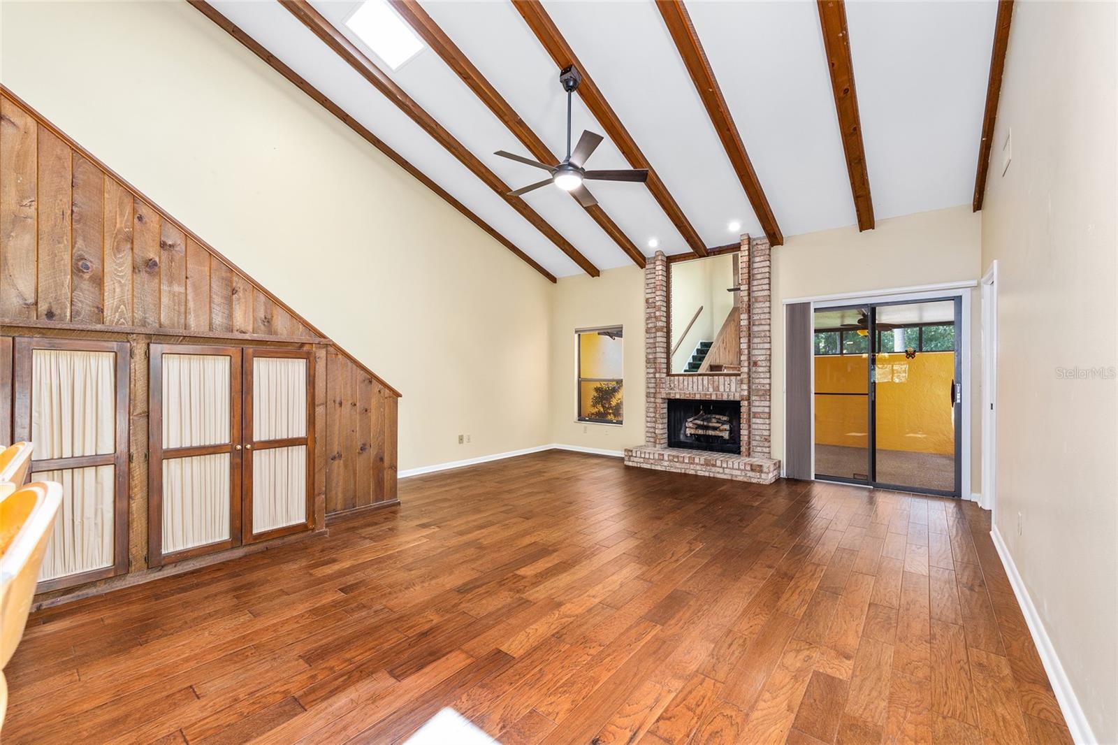 Image 19 of 53 For 3820 19th Street Circle