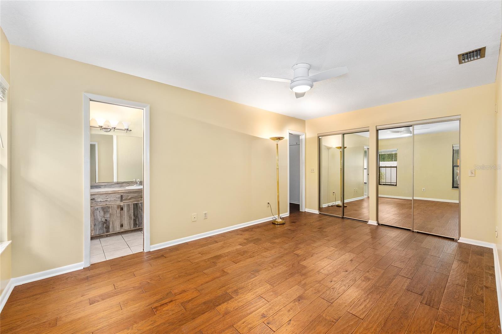 Image 22 of 53 For 3820 19th Street Circle