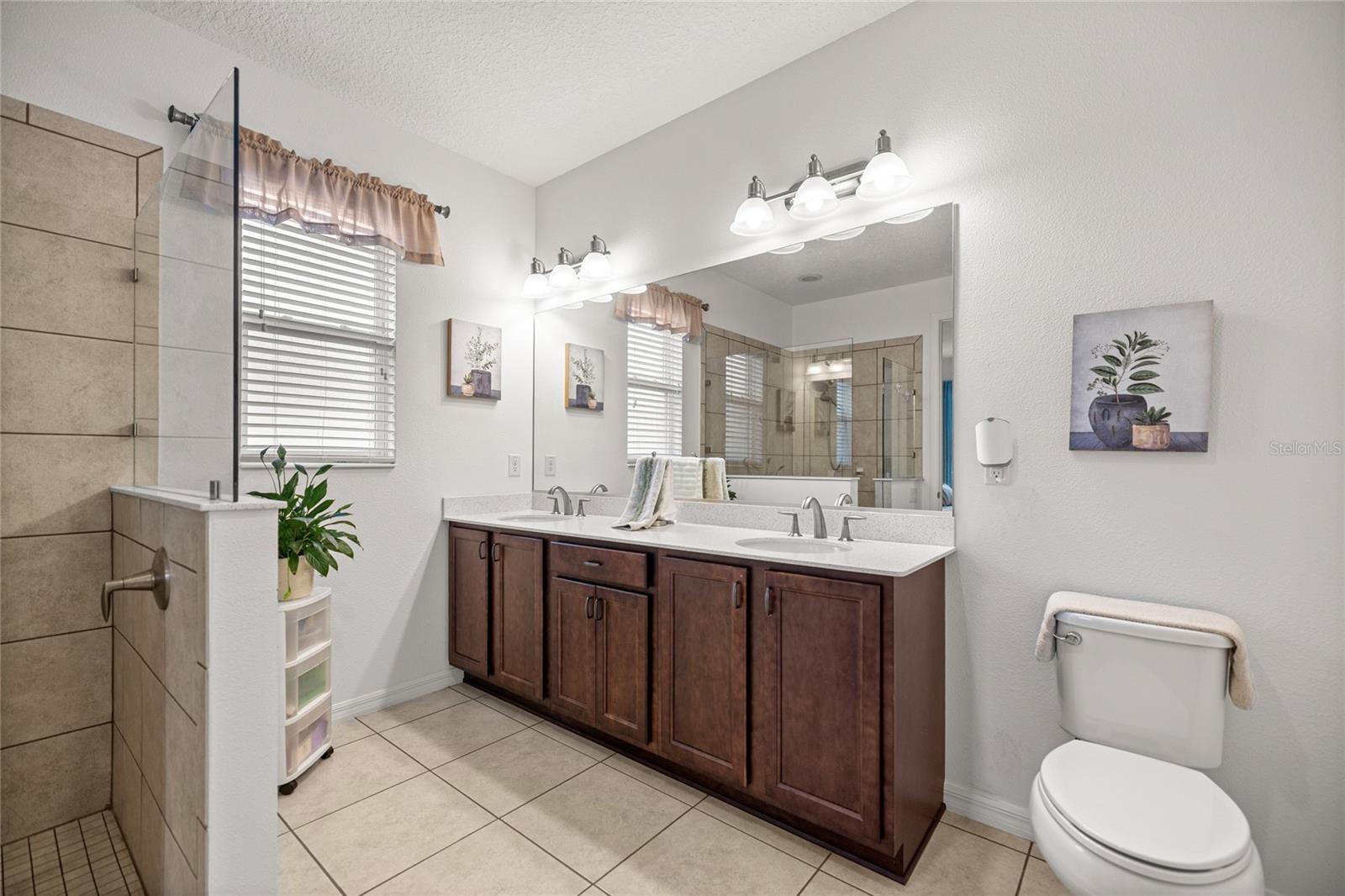Image 18 of 55 For 9490 98th Court