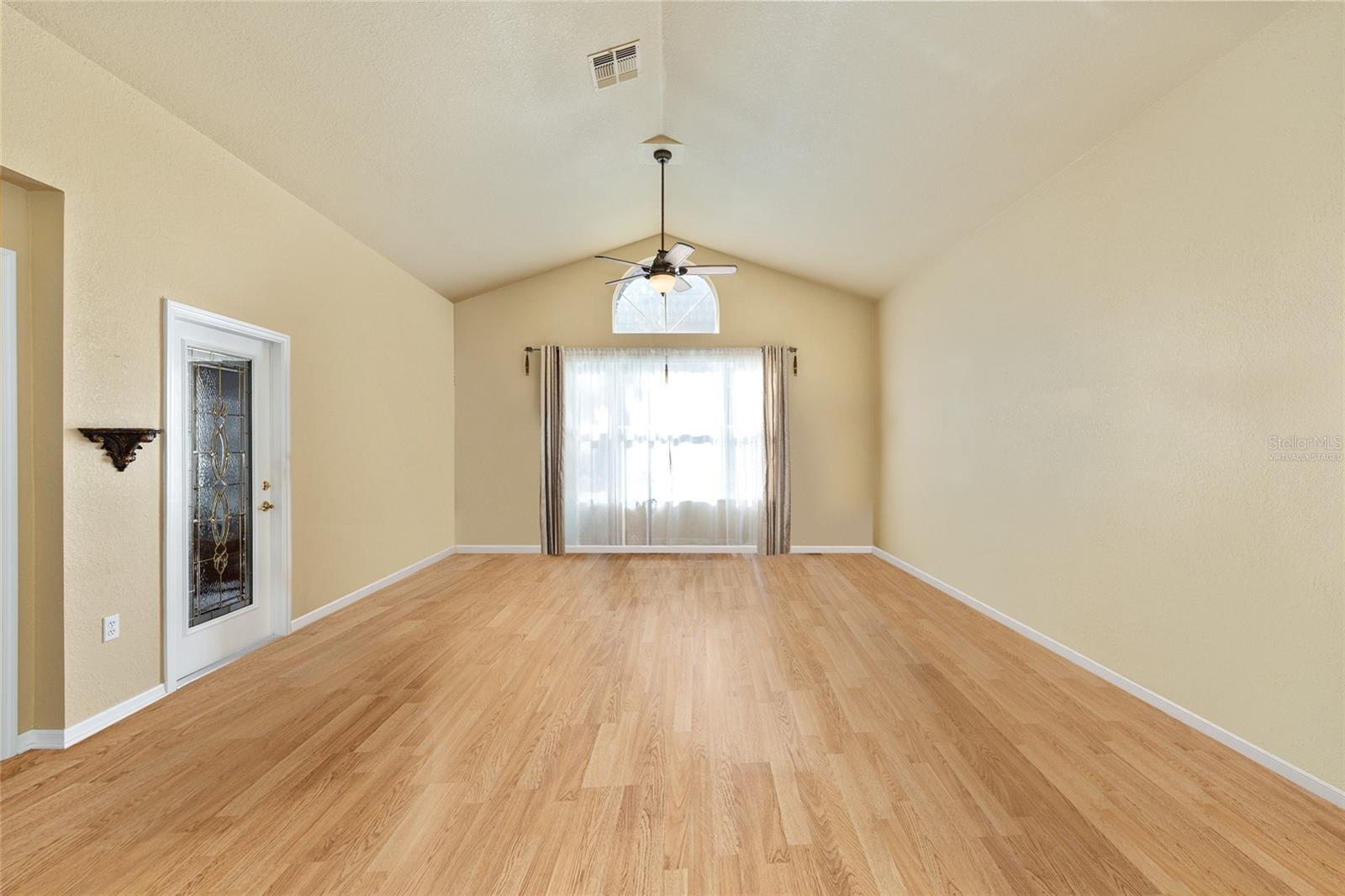 Image 10 of 71 For 11410 69th Circle