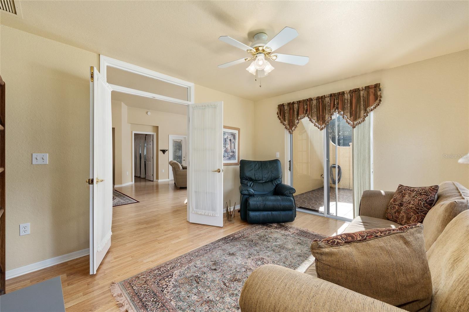 Image 25 of 71 For 11410 69th Circle