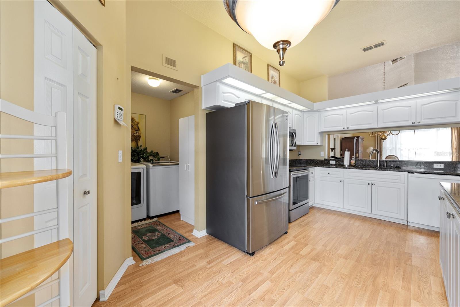 Image 33 of 71 For 11410 69th Circle