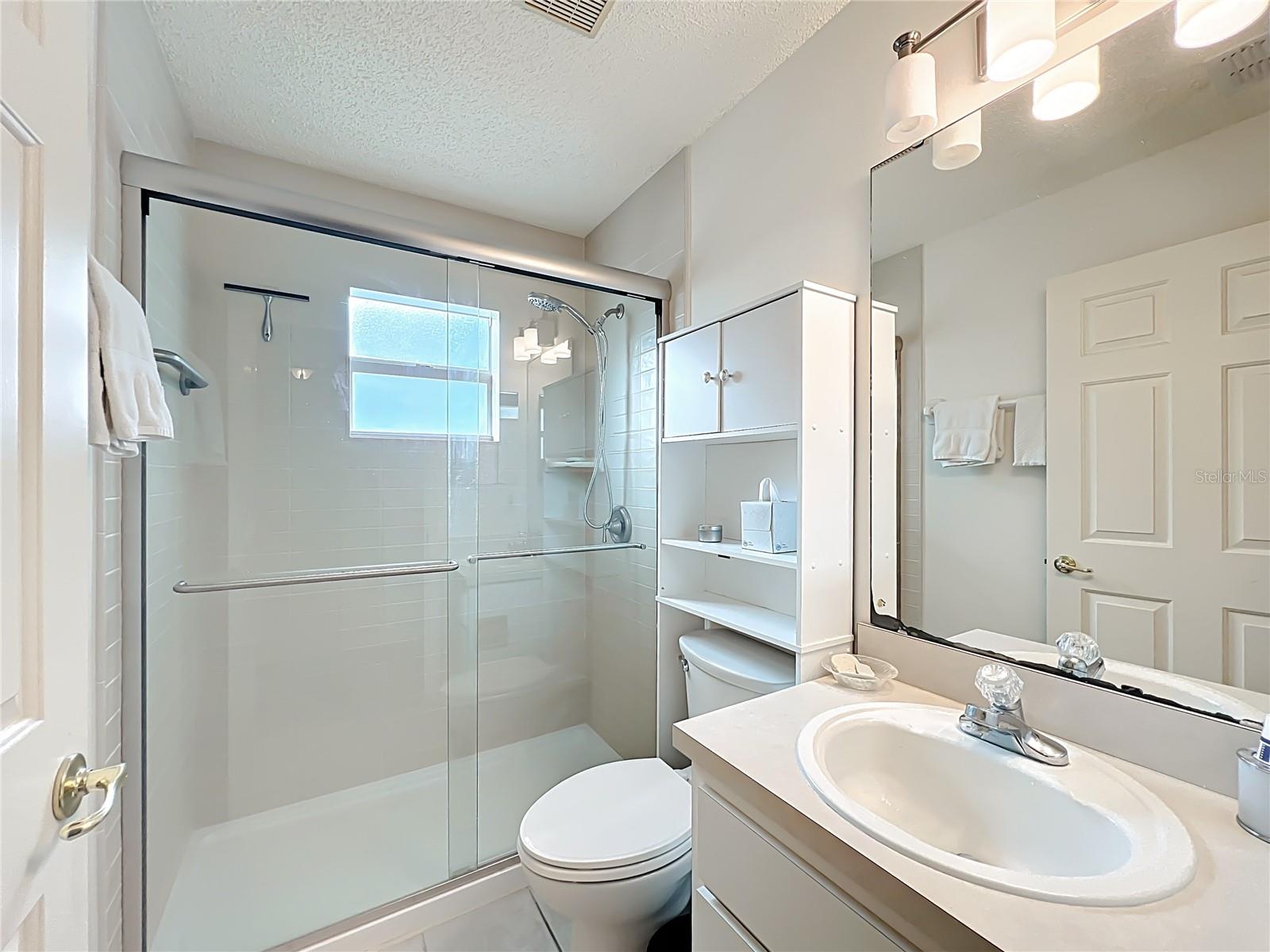 Image 21 of 31 For 9235 96th Court Road