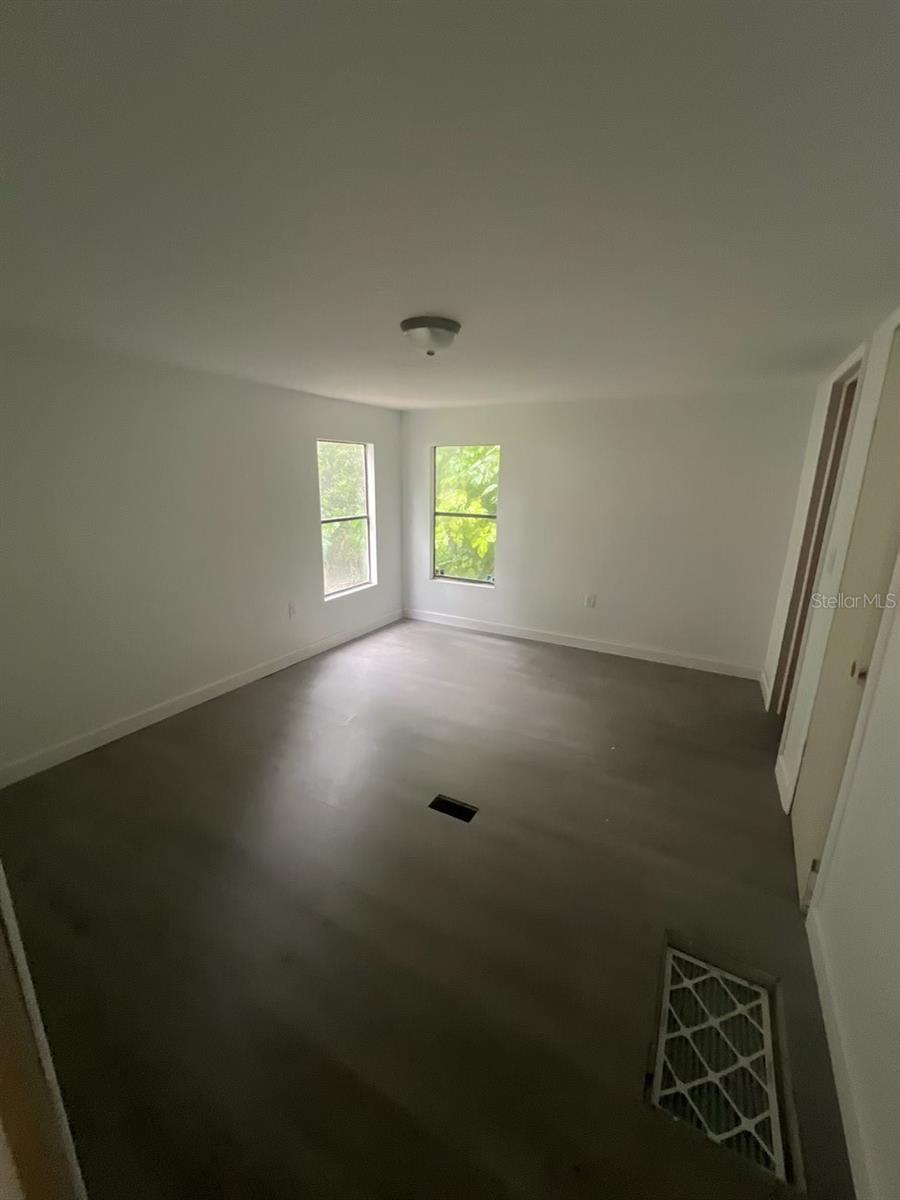 Image 6 of 18 For 1001 77th Street 3