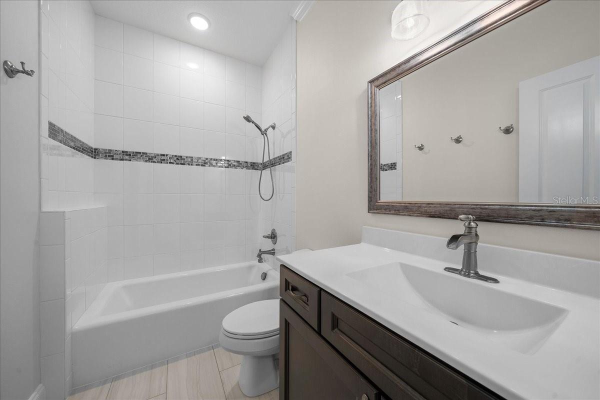 Image 24 of 100 For 10005 28th Place