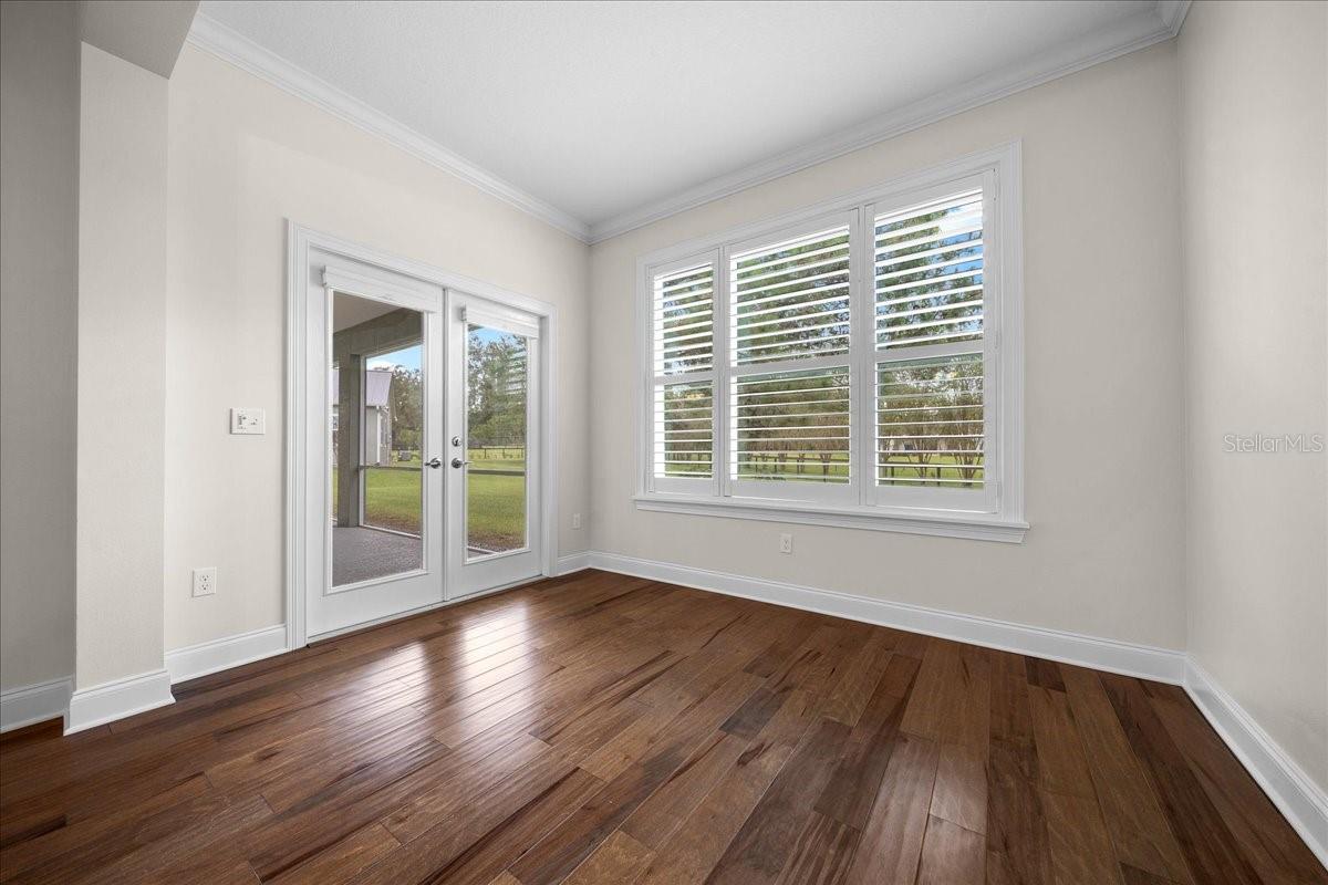 Image 28 of 100 For 10005 28th Place