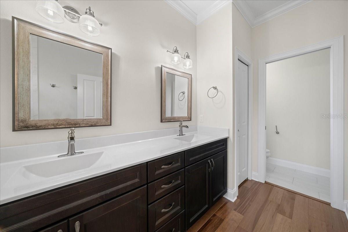 Image 31 of 100 For 10005 28th Place