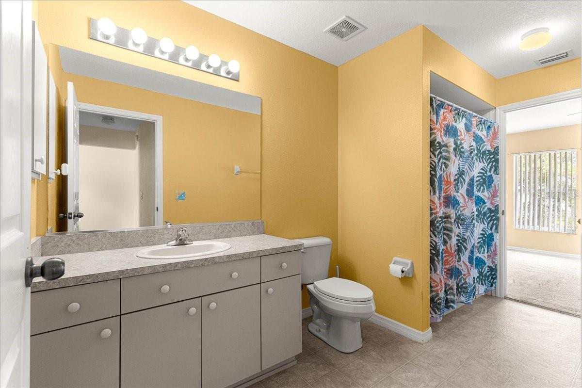 Image 23 of 34 For 13267 79th Circle