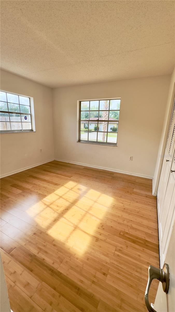 Image 11 of 17 For 15091 35th Circle