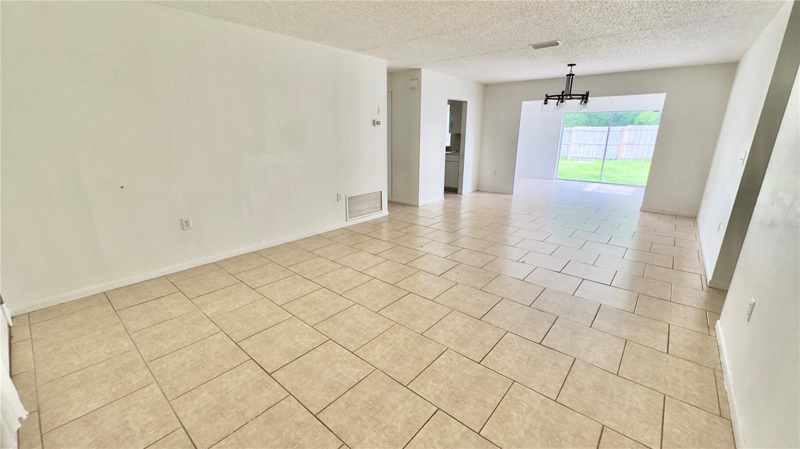 Image 3 of 17 For 15091 35th Circle