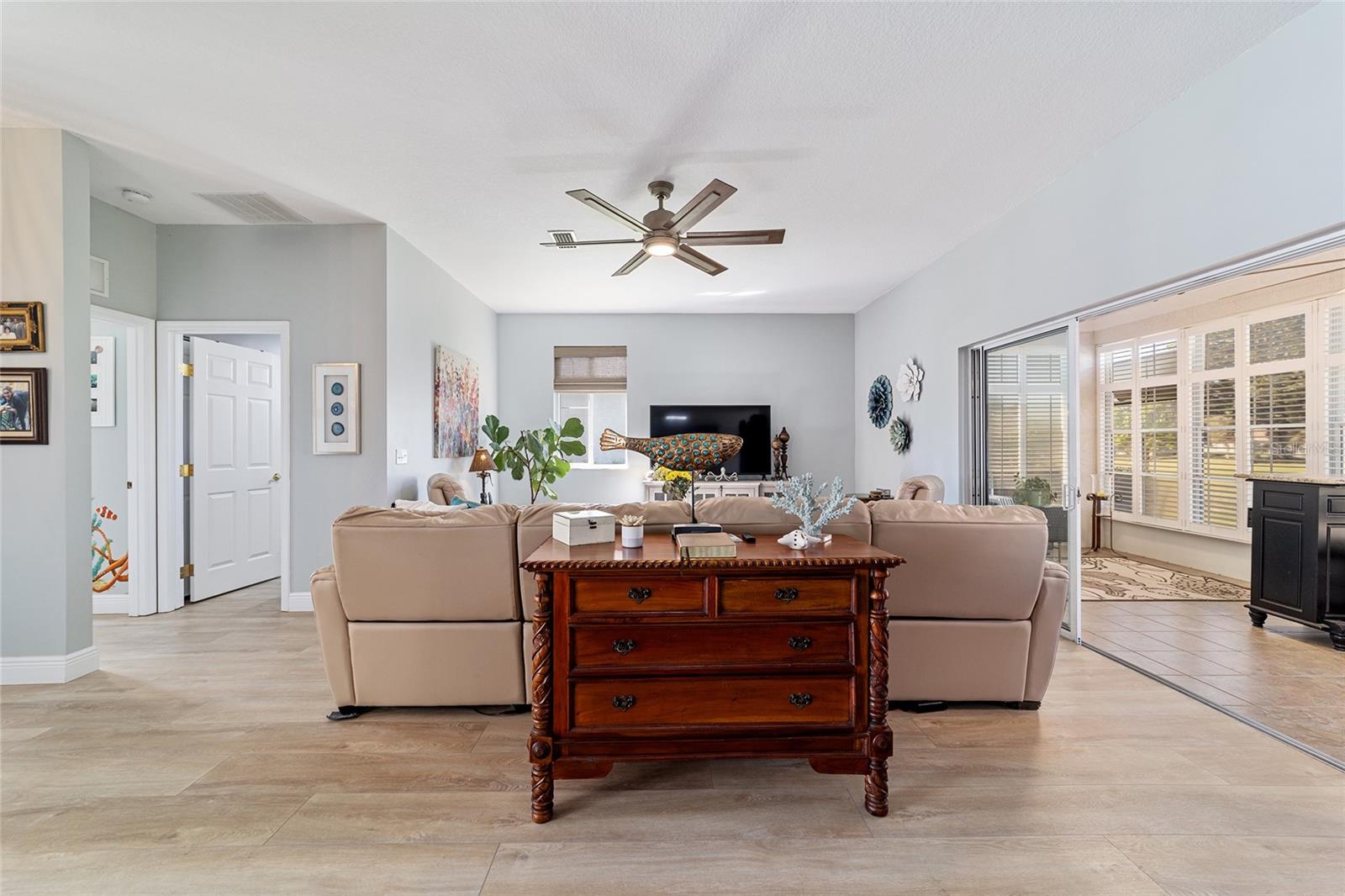 Image 10 of 78 For 2380 55th Avenue Road