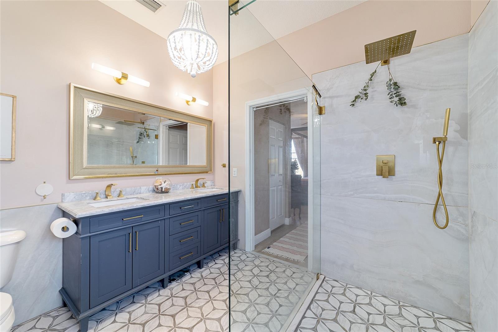 Image 41 of 78 For 2380 55th Avenue Road