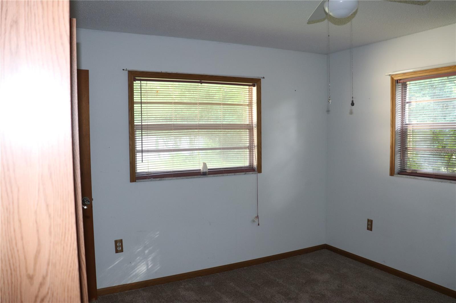 Image 21 of 24 For 1855 23 Street