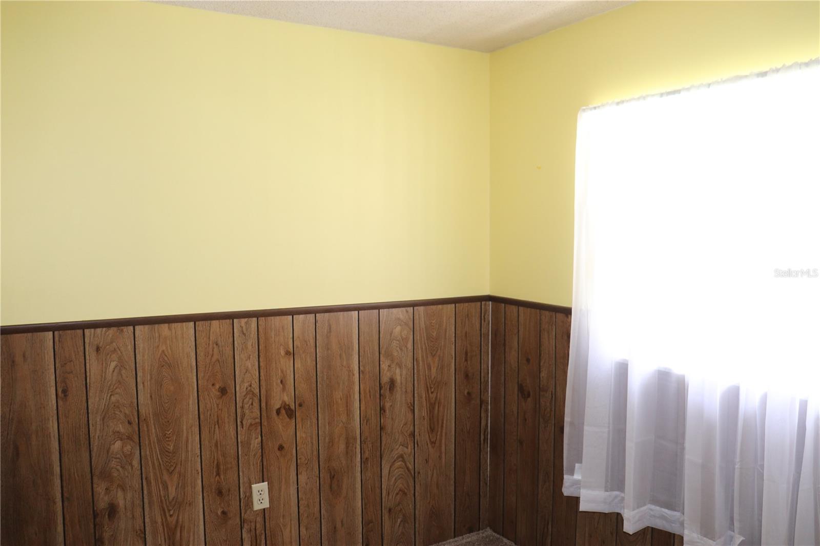 Image 23 of 24 For 1855 23 Street