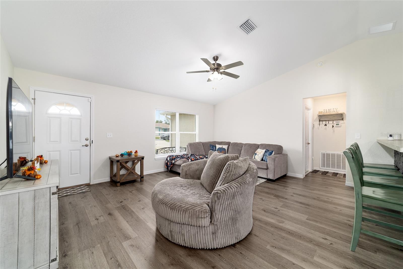 Image 13 of 61 For 31 Juniper Loop Terrace