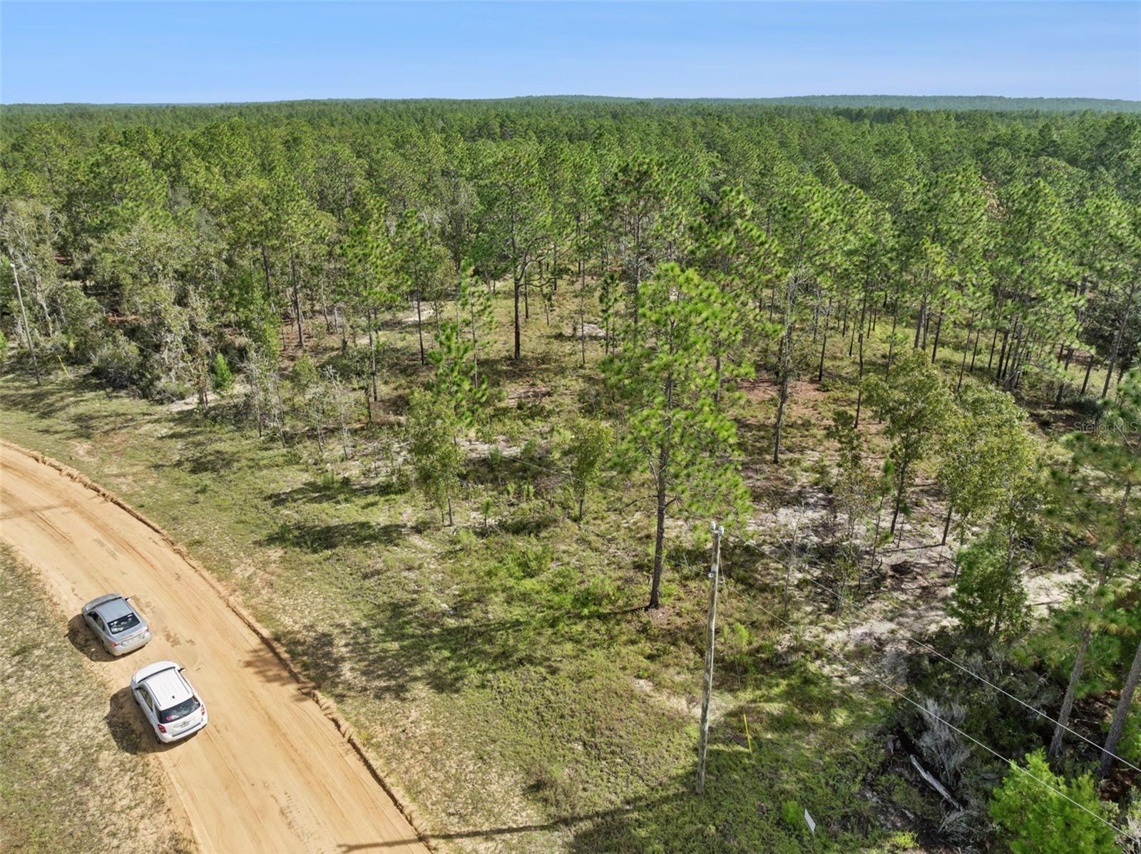 Image 17 of 18 For 240 Cessna Way