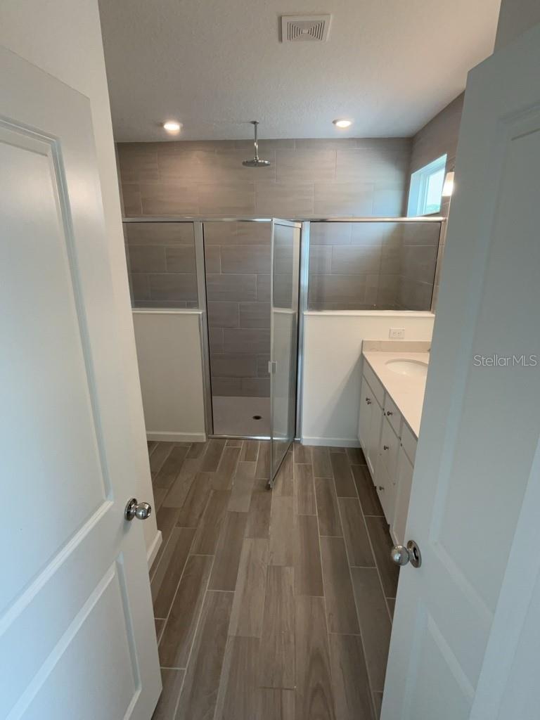 Image 15 of 23 For 7898 74th Loop