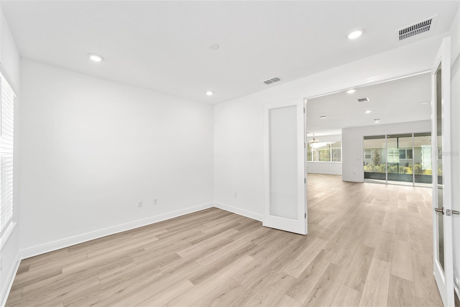 Image 33 of 42 For 8526 99th Circle