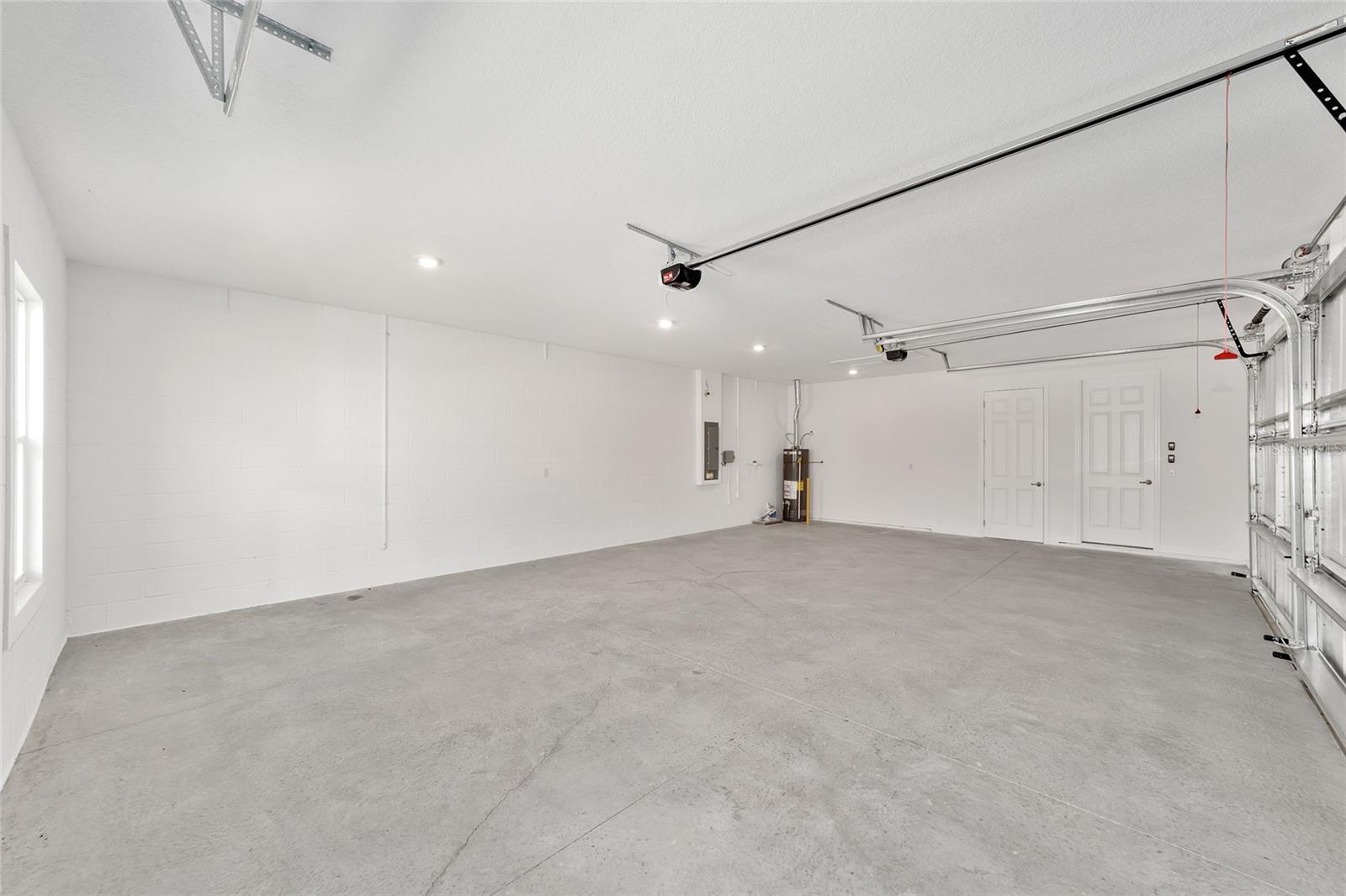 Image 39 of 42 For 8526 99th Circle