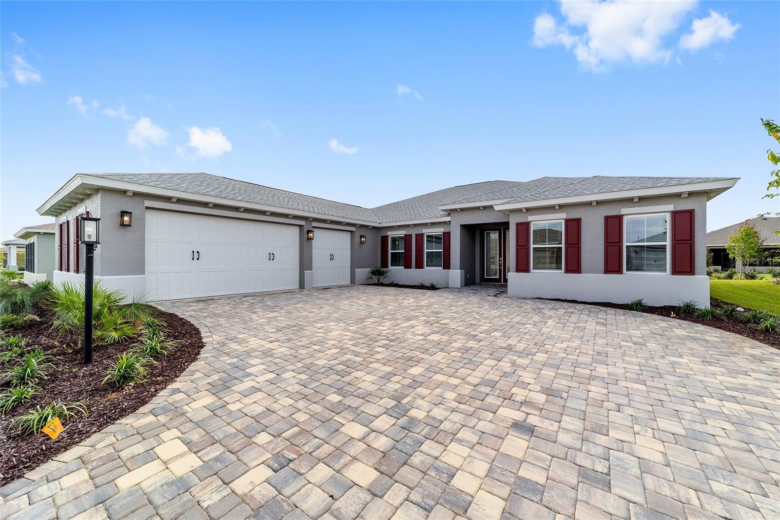 Image 5 of 42 For 8526 99th Circle