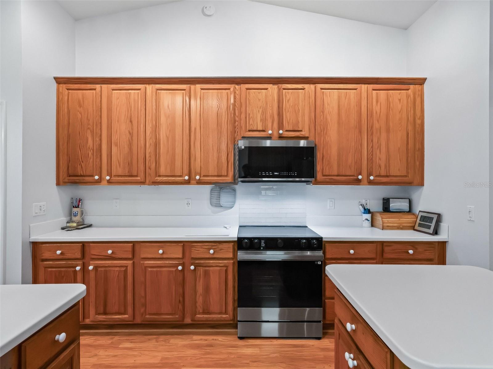 Image 13 of 65 For 17244 130th Avenue