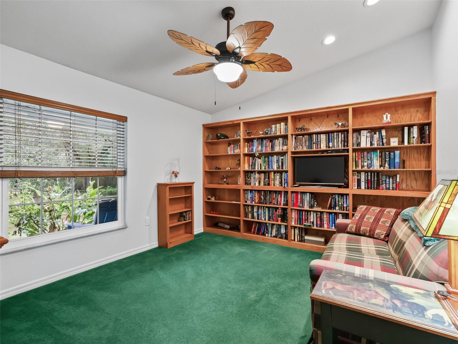 Image 21 of 65 For 17244 130th Avenue