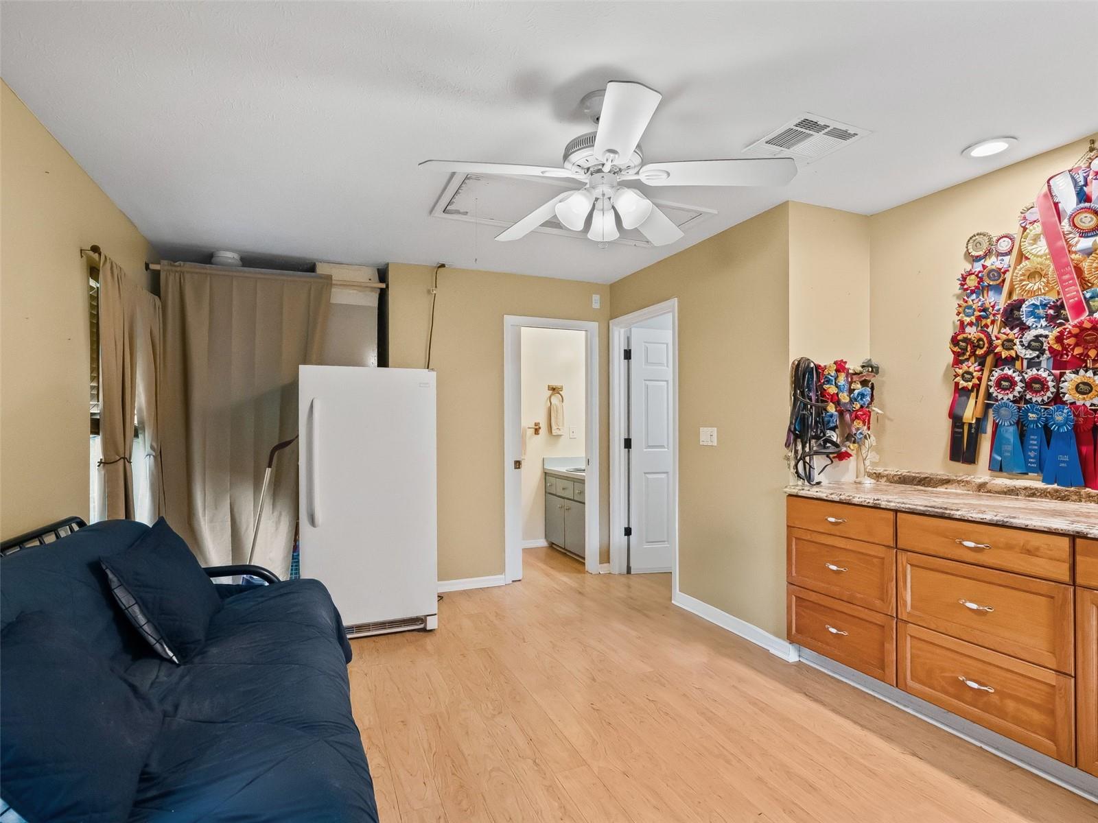 Image 39 of 65 For 17244 130th Avenue