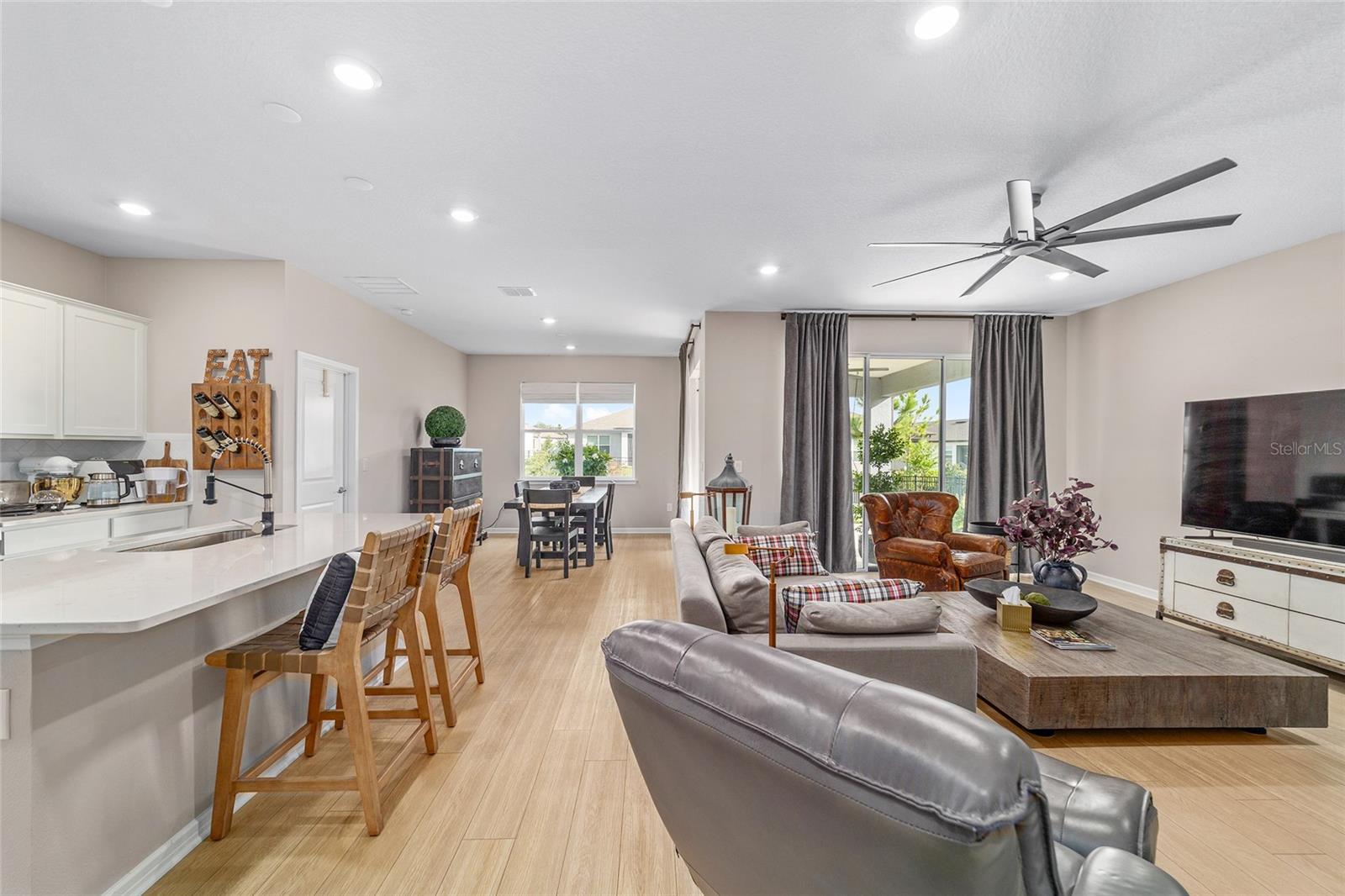 Image 11 of 62 For 8464 52nd Lane Road