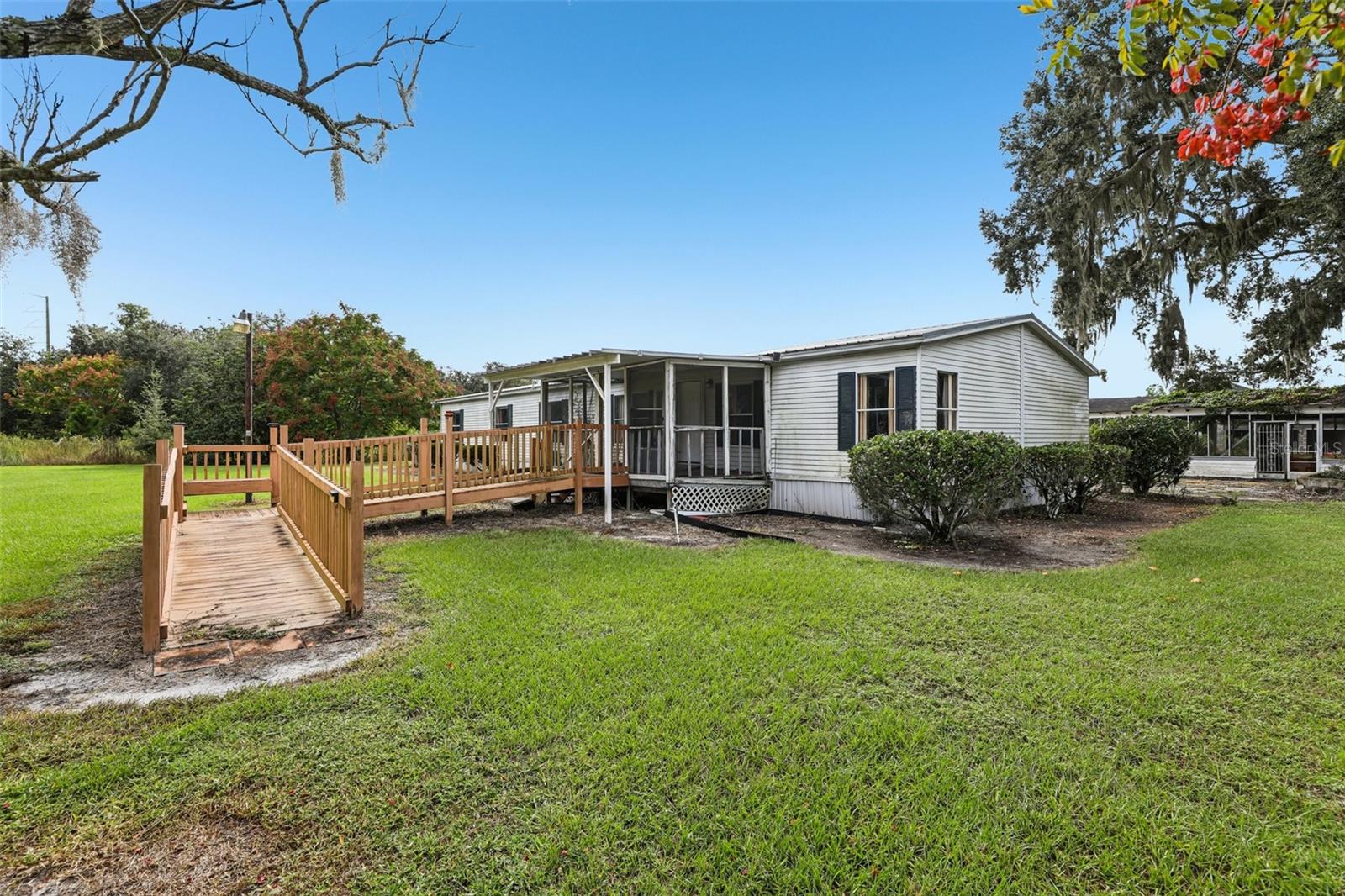 Image 4 of 44 For 1832 Jones Drive