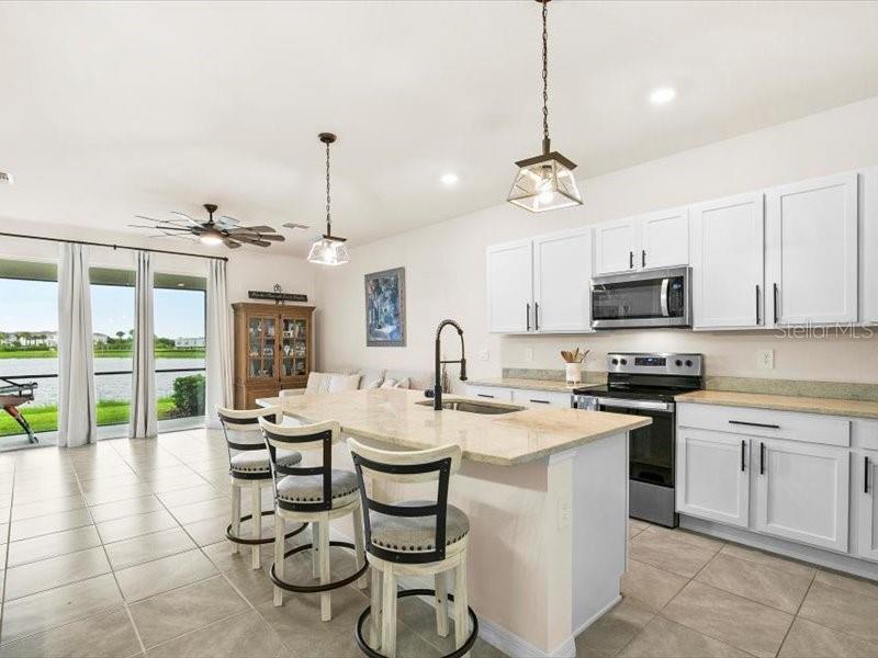 Image 25 of 40 For 17741 Crescent Moon Loop