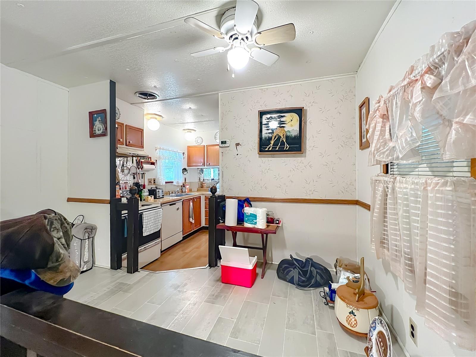 Image 13 of 55 For 2850 18th Street