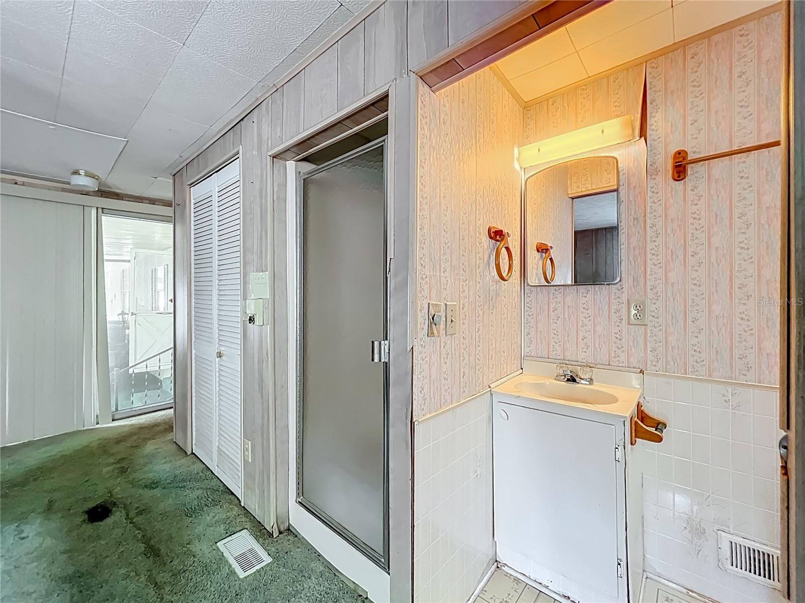 Image 33 of 55 For 2850 18th Street