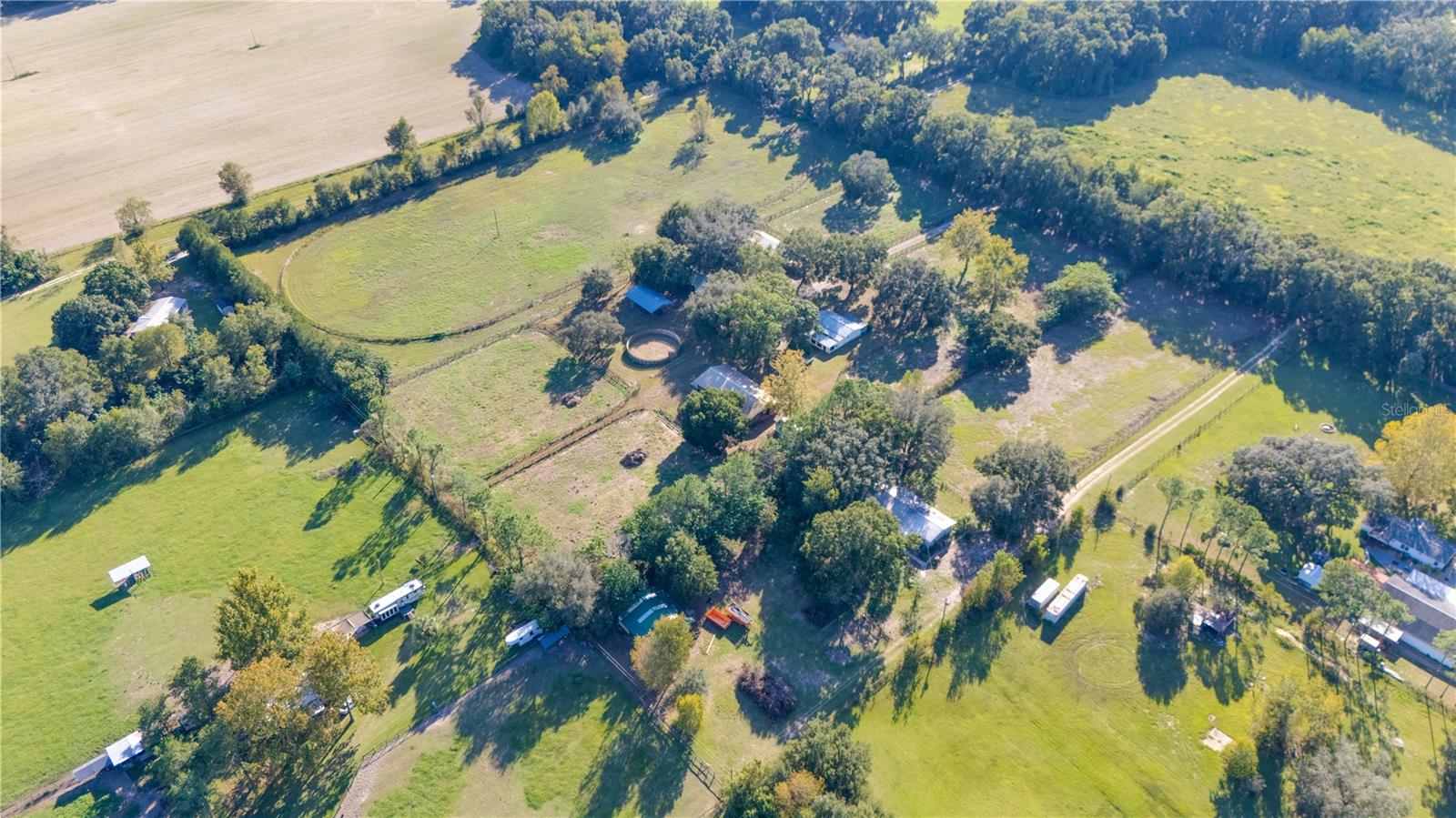 Image 4 of 34 For 8425 33 Court