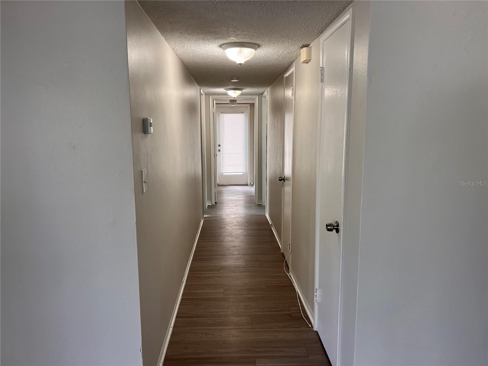Image 9 of 16 For 535 Monterey Boulevard Ne 2
