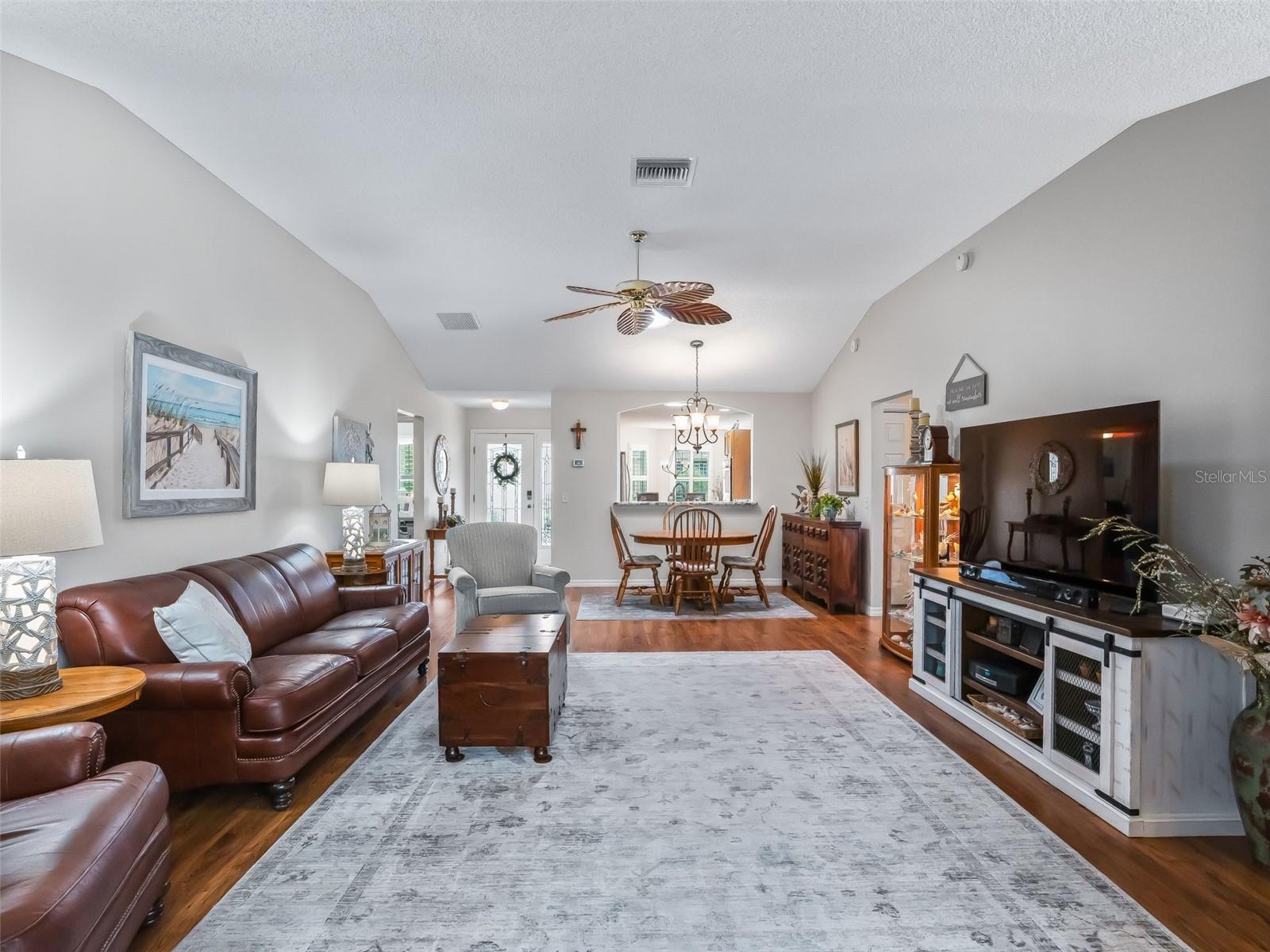 Image 13 of 39 For 17773 90th Clemson Circle