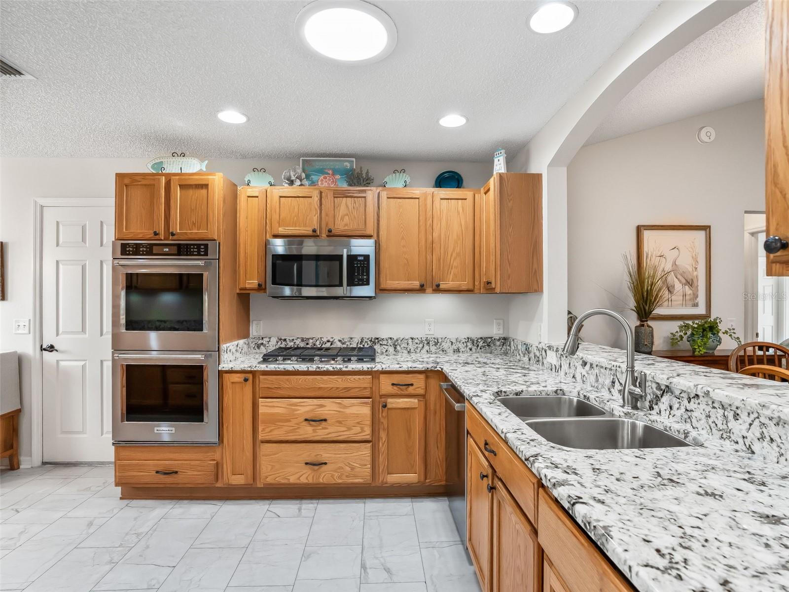 Image 4 of 39 For 17773 90th Clemson Circle