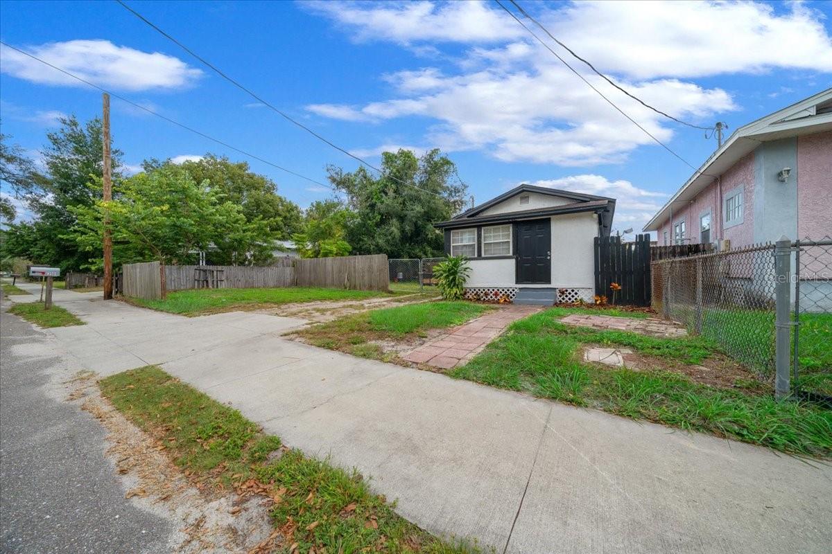 Image 23 of 23 For 3501 Genesee Street