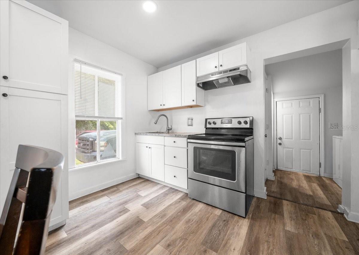 Image 6 of 23 For 3501 Genesee Street