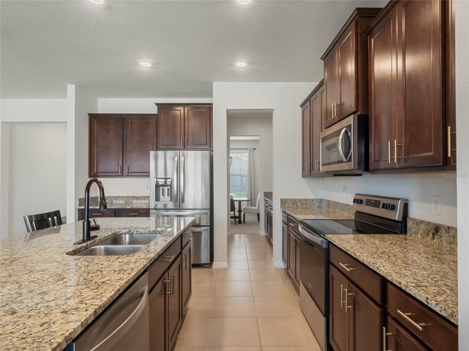 Image 10 of 40 For 5021 88th Street