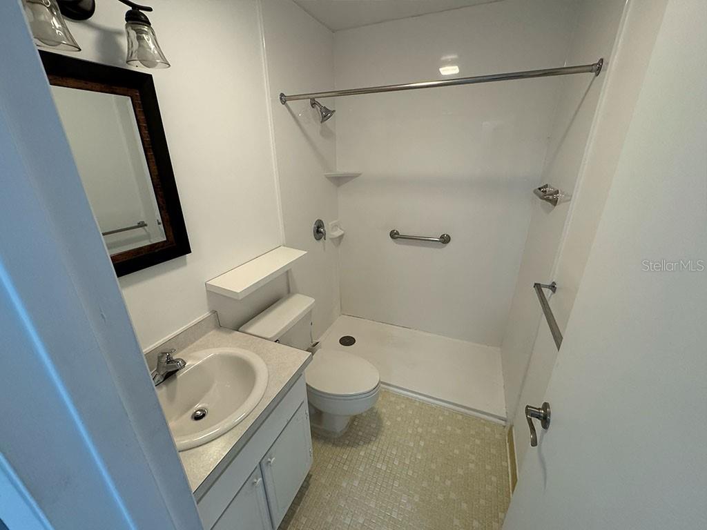 Image 21 of 23 For 1556 27th Street C