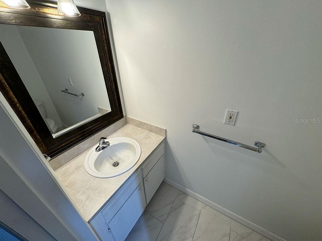 Image 6 of 23 For 1556 27th Street C