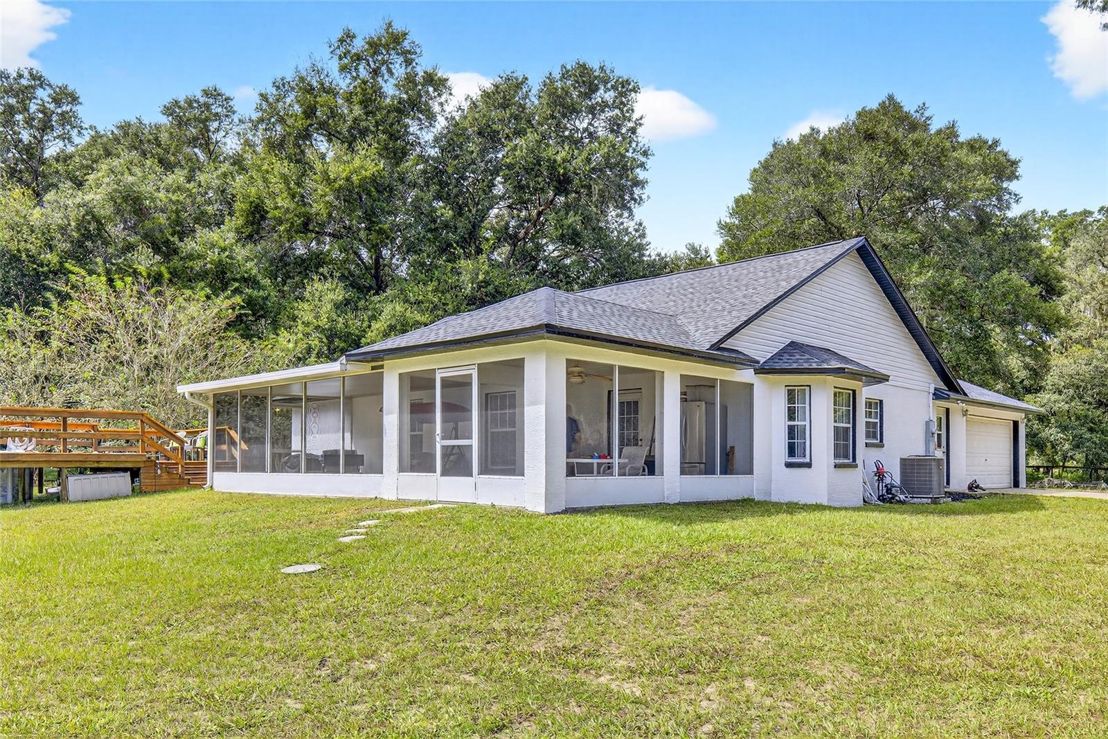 Image 28 of 37 For 940 160th Street