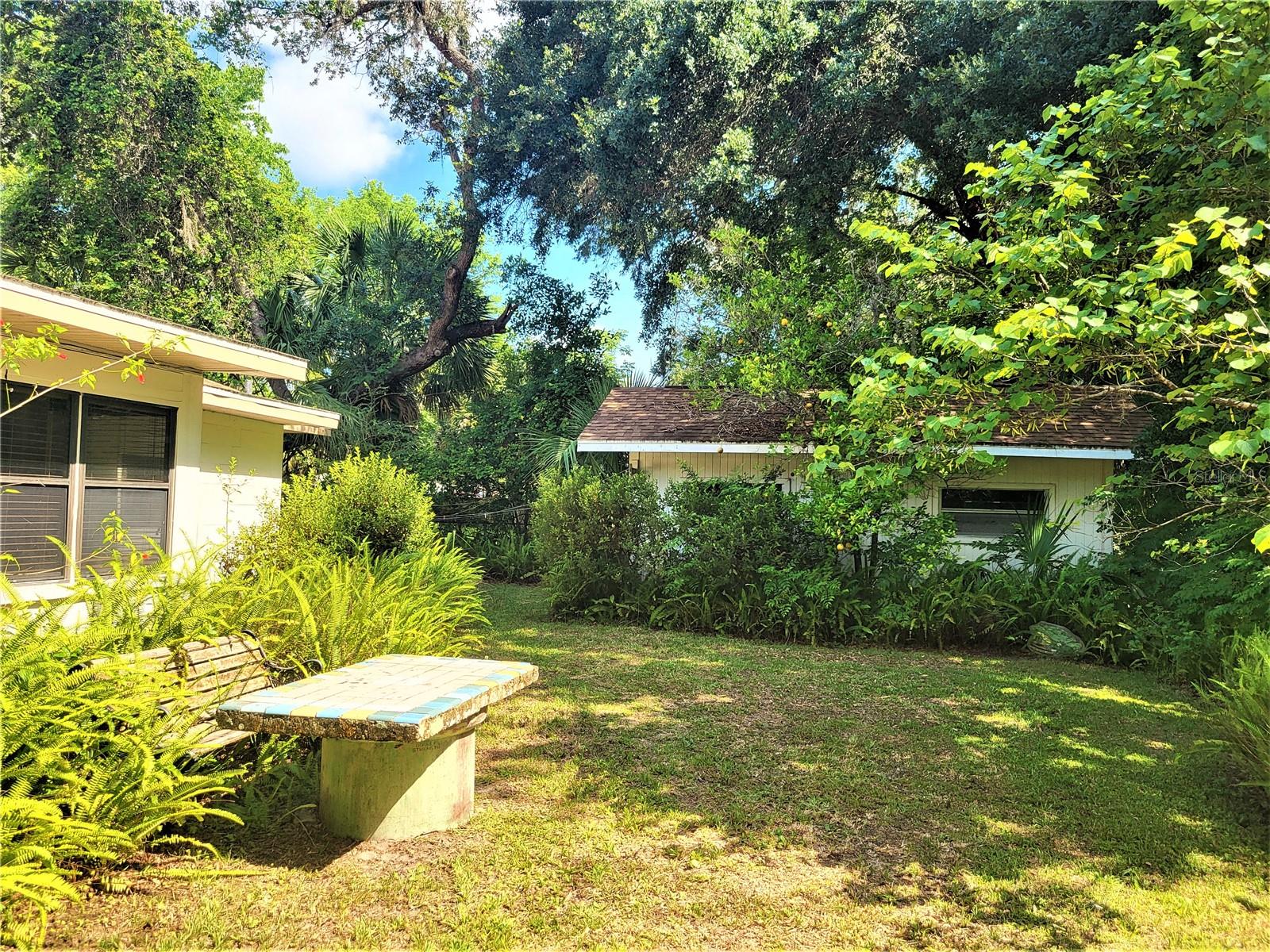 Image 10 of 39 For 751 Mulberry Point