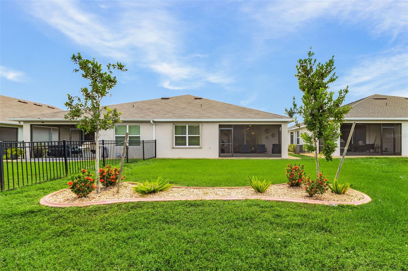 Image 22 of 30 For 25016 Lenox Circle