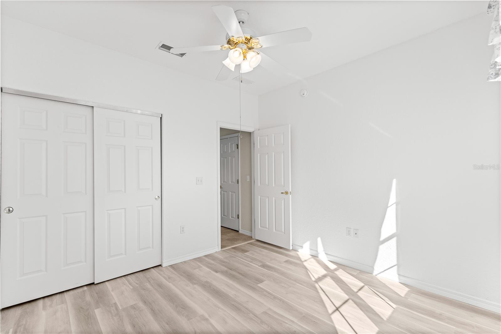 Image 24 of 46 For 13194 93rd Terrace Road