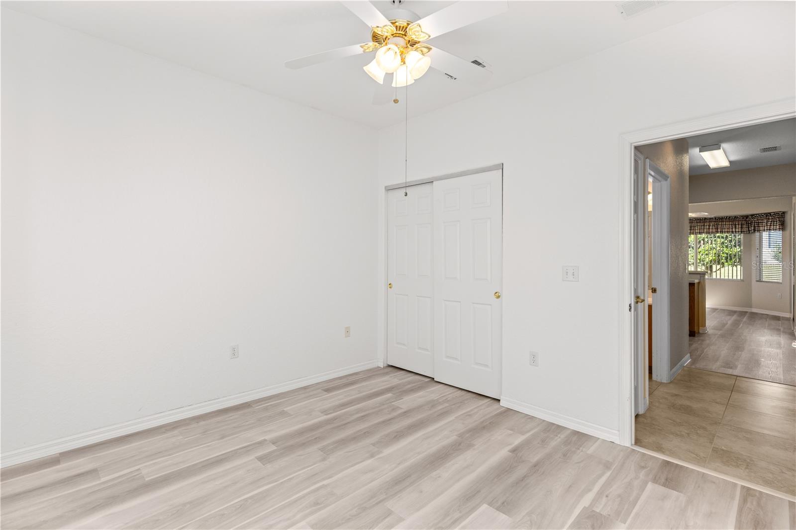 Image 26 of 46 For 13194 93rd Terrace Road