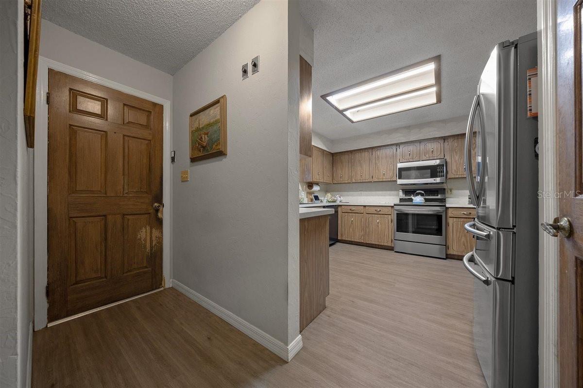 Image 14 of 53 For 501 55th Avenue