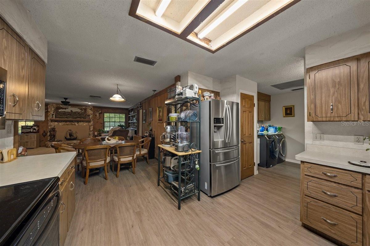Image 18 of 53 For 501 55th Avenue