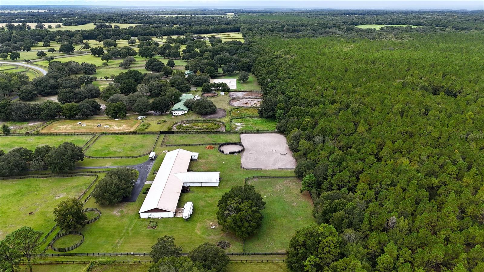 Image 25 of 48 For 21051 42nd Street