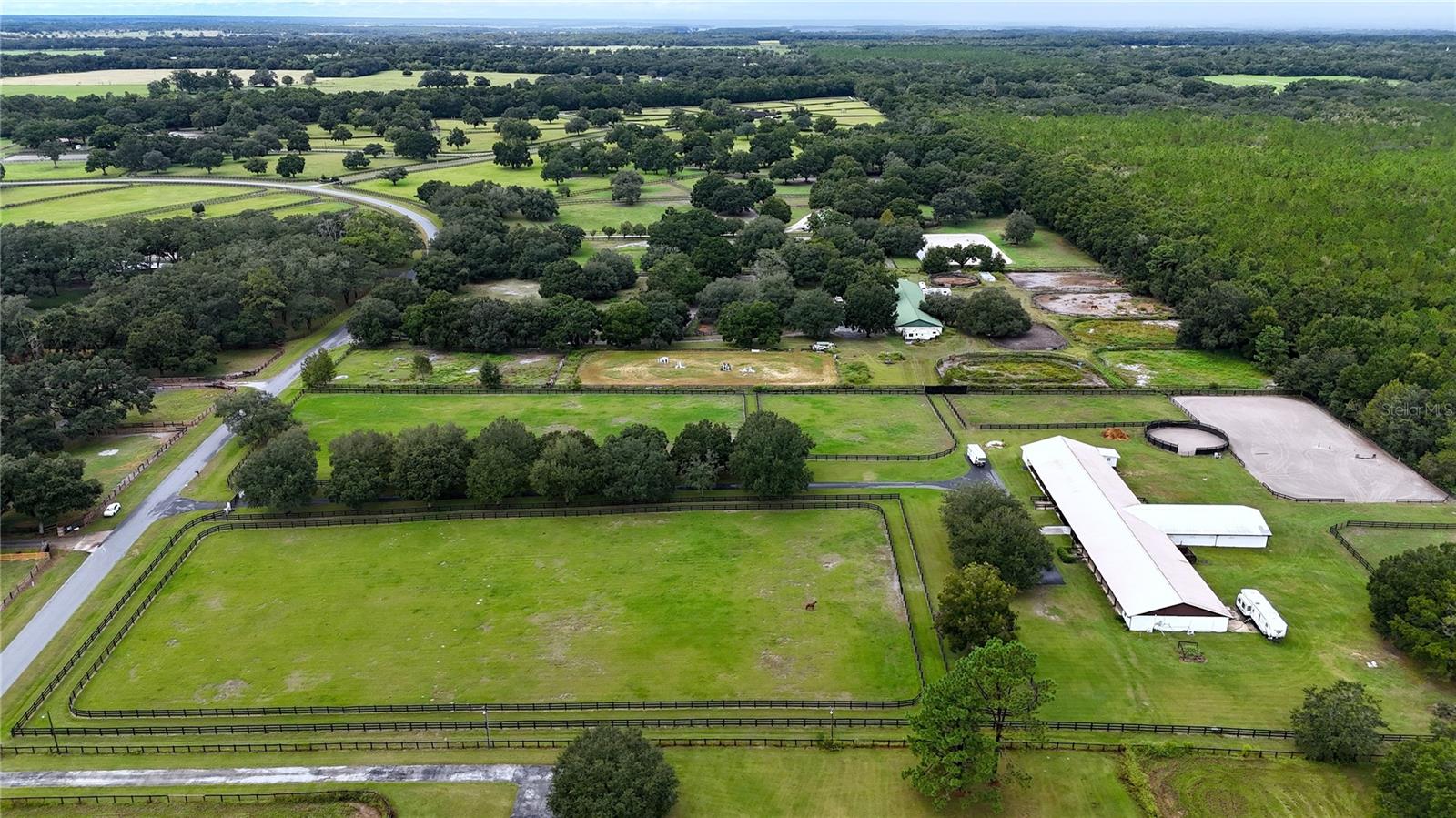 Image 26 of 48 For 21051 42nd Street